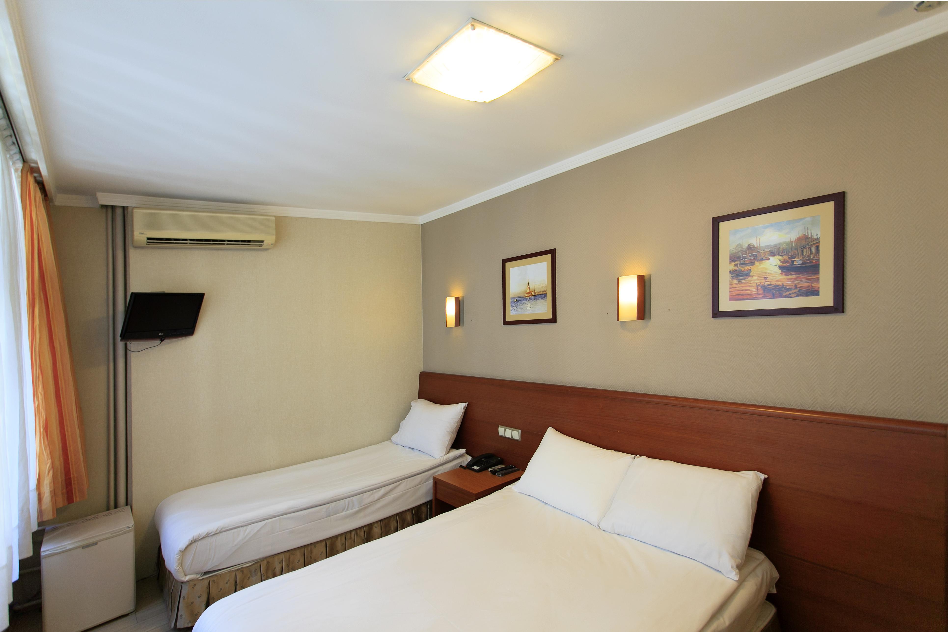Hotel Inter Стамбул Экстерьер фото