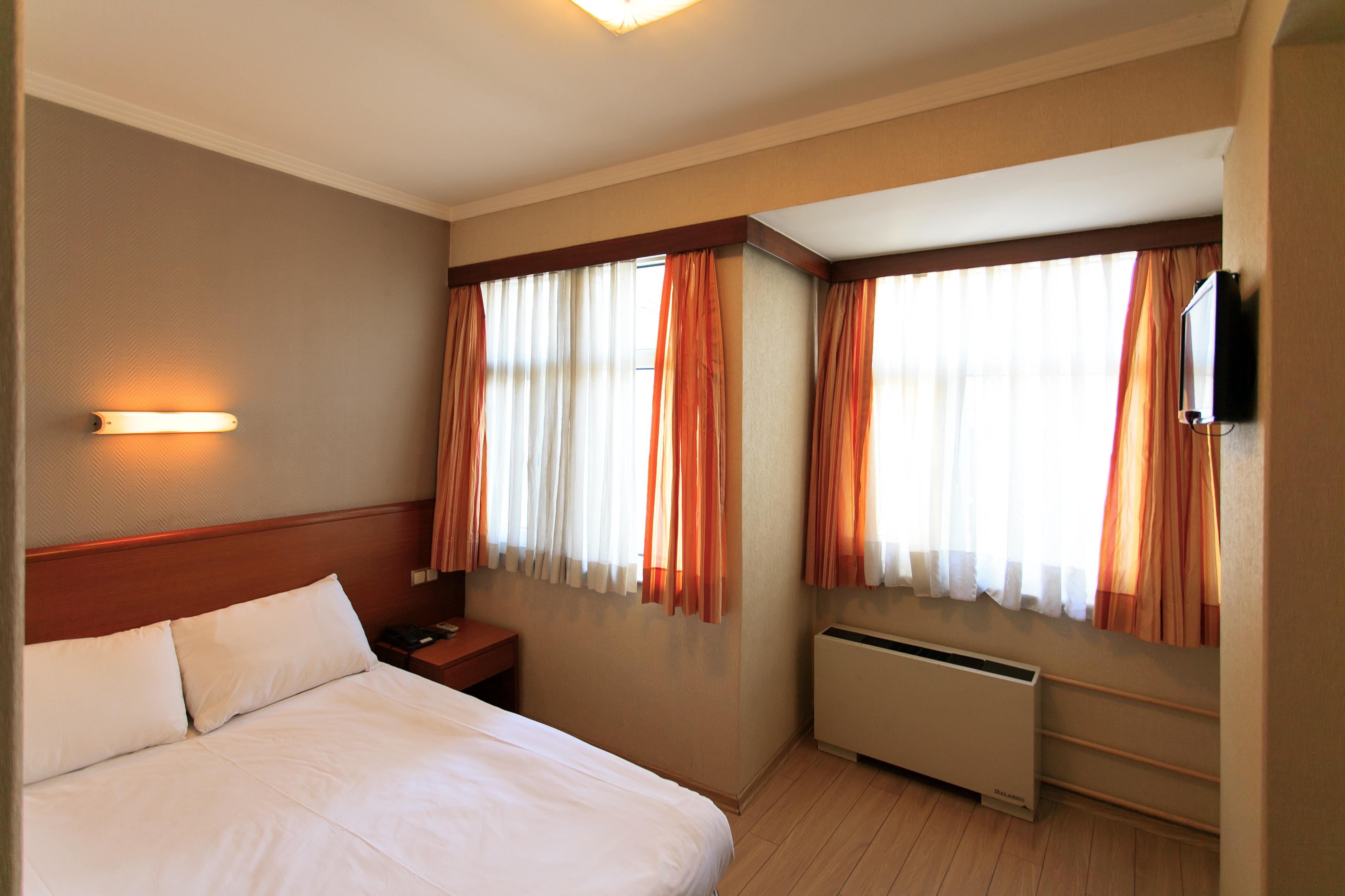 Hotel Inter Стамбул Экстерьер фото